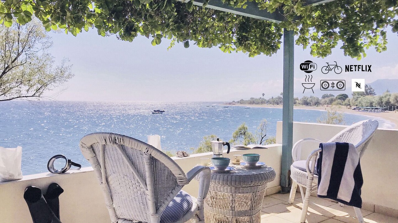 Photo of Patio Balcony in Aigialeia