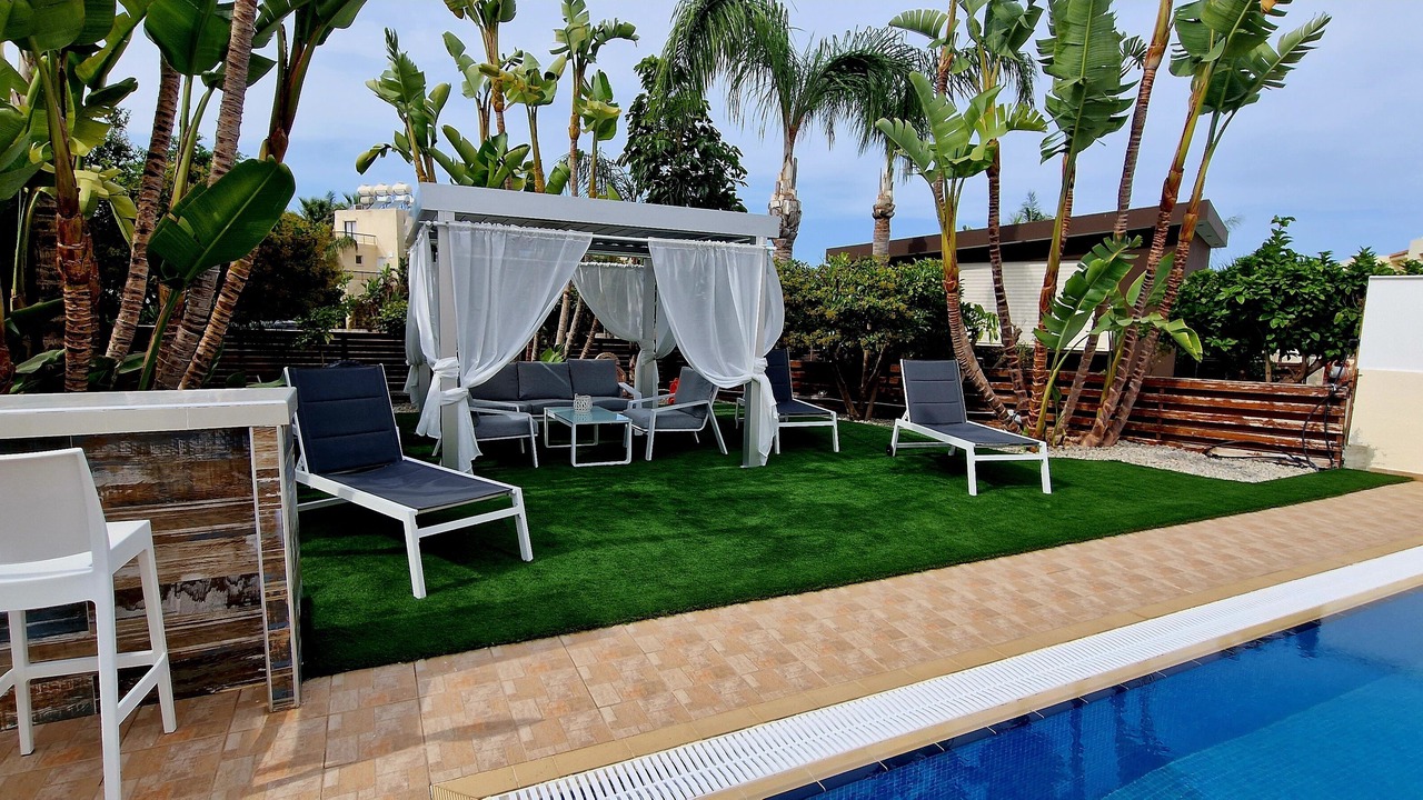Photo of Outdoor in Pernera