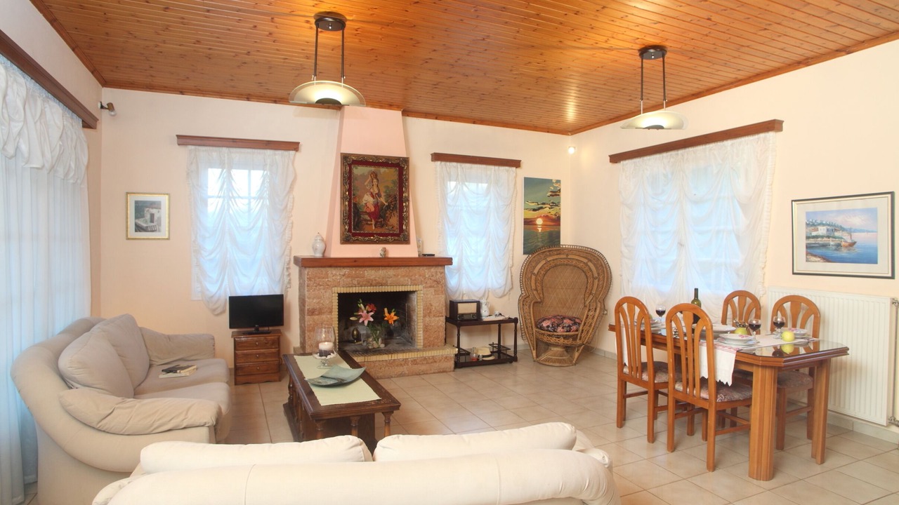 Photo of Livingroom in Asprogerakata