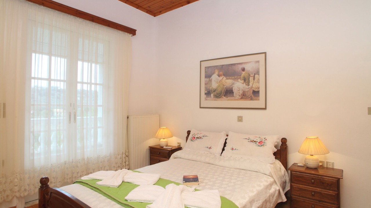 Photo of Bedroom in Asprogerakata