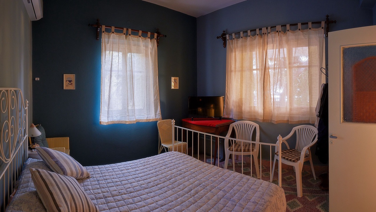 Photo of Bedroom in Kini