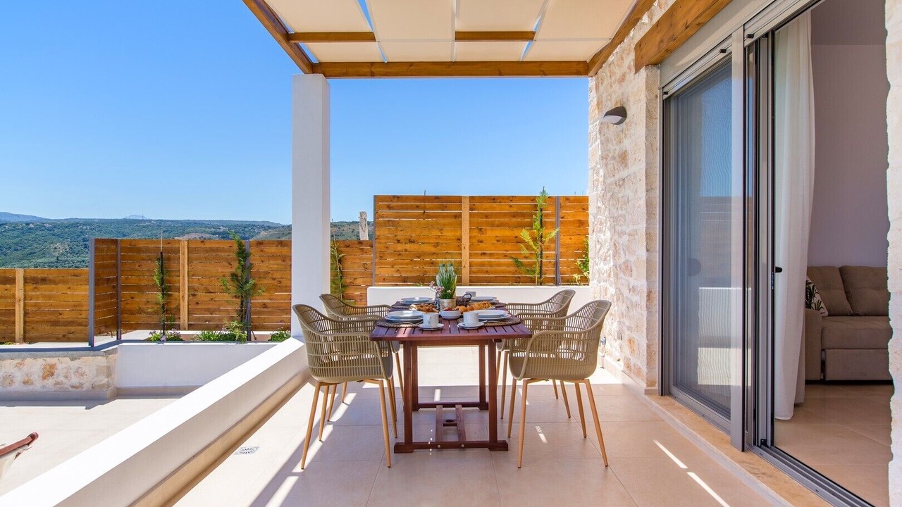 Photo of Outdoor in Gerani