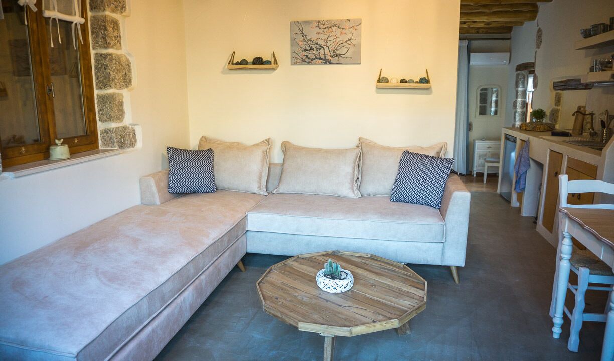 Photo of Livingroom in Moni