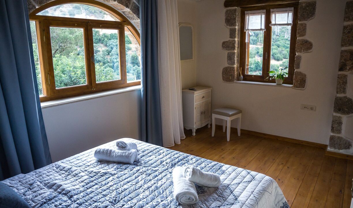 Photo of Bedroom in Moni