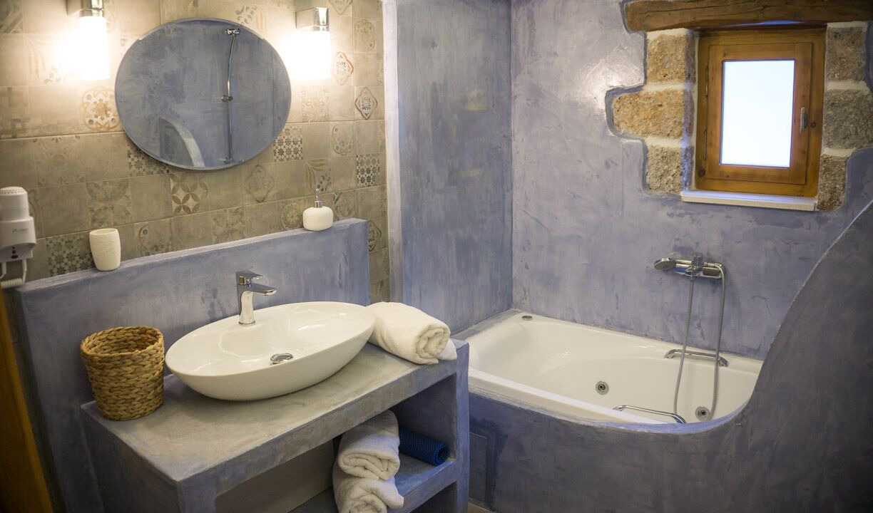 Photo of Bathroom in Moni