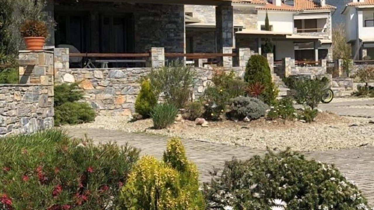 Photo of Outdoor in Platanidia