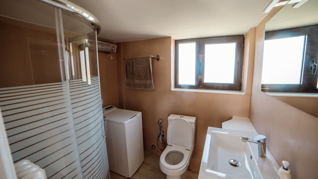 Photo of Bathroom in Kifisia