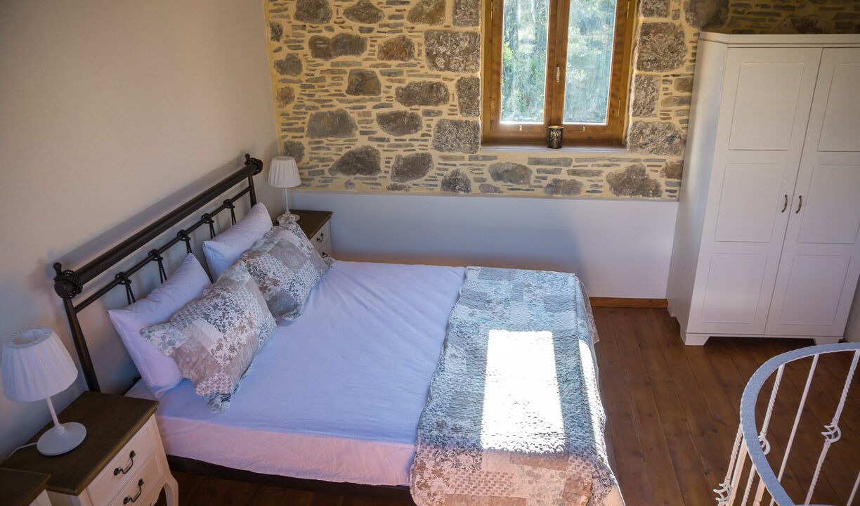Photo of Bedroom in Moni