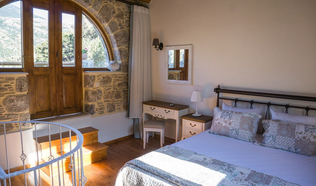 Photo of Bedroom in Moni