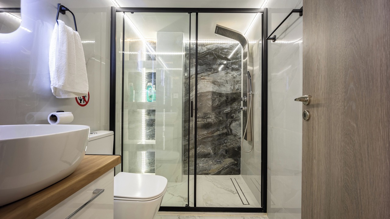 Photo of Bathroom in Kypseli