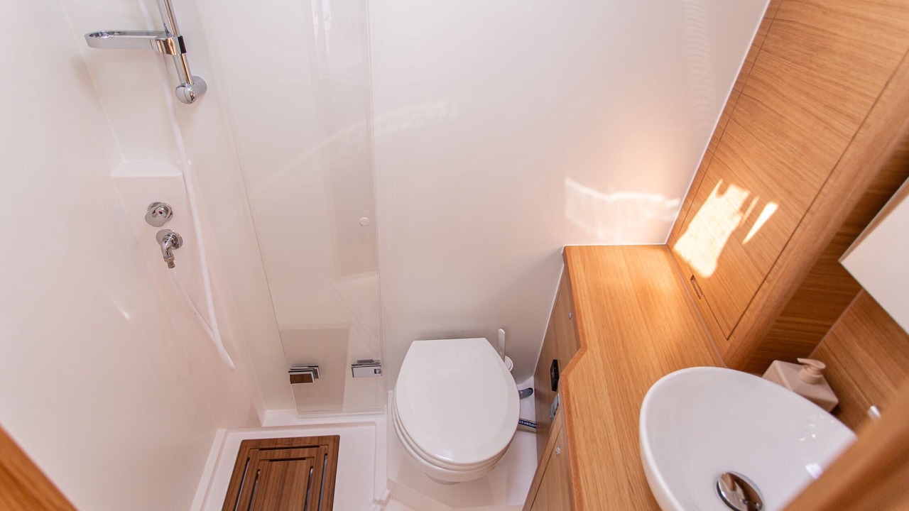 Photo of Bathroom in Lavrio