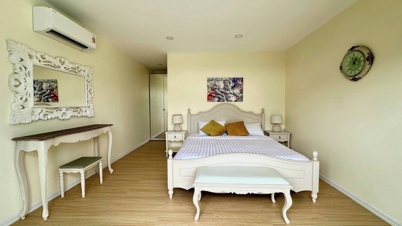 Photo of Bedroom in Si Sunthon