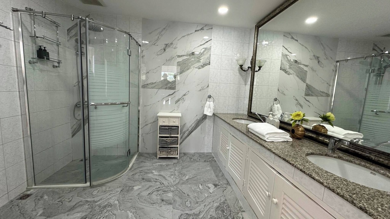 Photo of Bathroom in Si Sunthon
