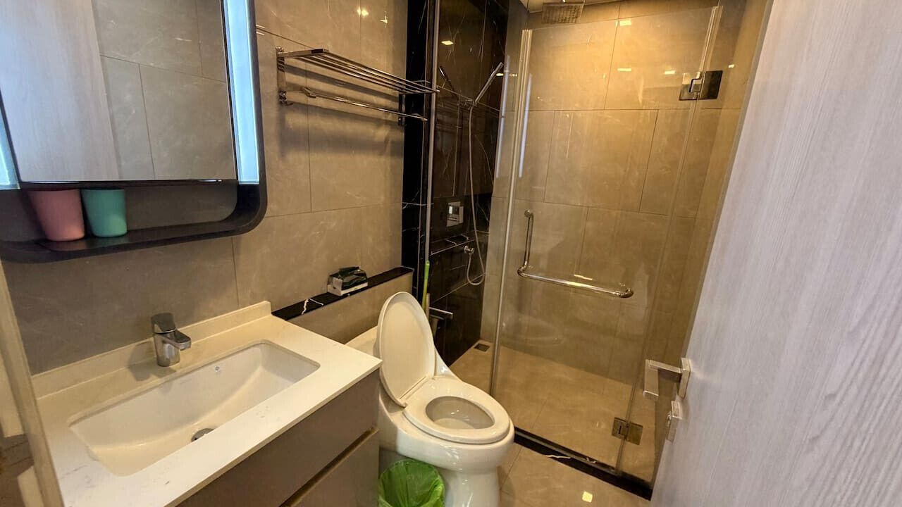 Photo of Bathroom in Rama 9