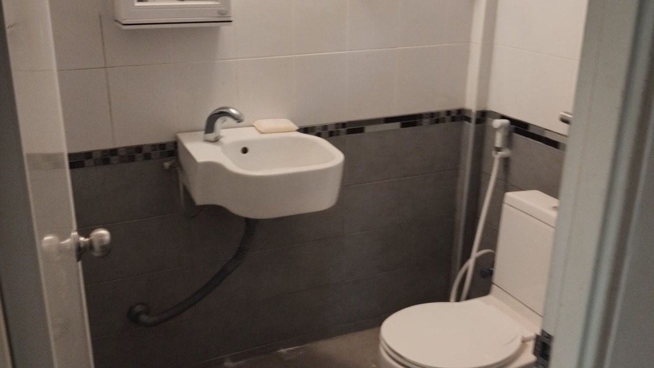 Photo of Bathroom in Khan Rai