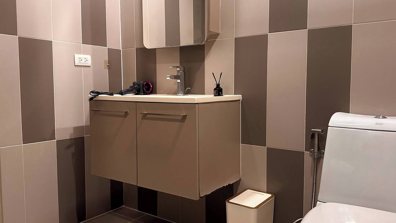 Photo of Bathroom in Phaya Thai