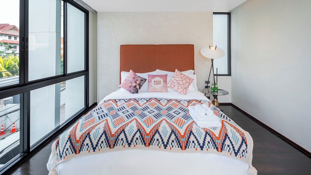 Photo of Bedroom in Khlong Tan Nuea