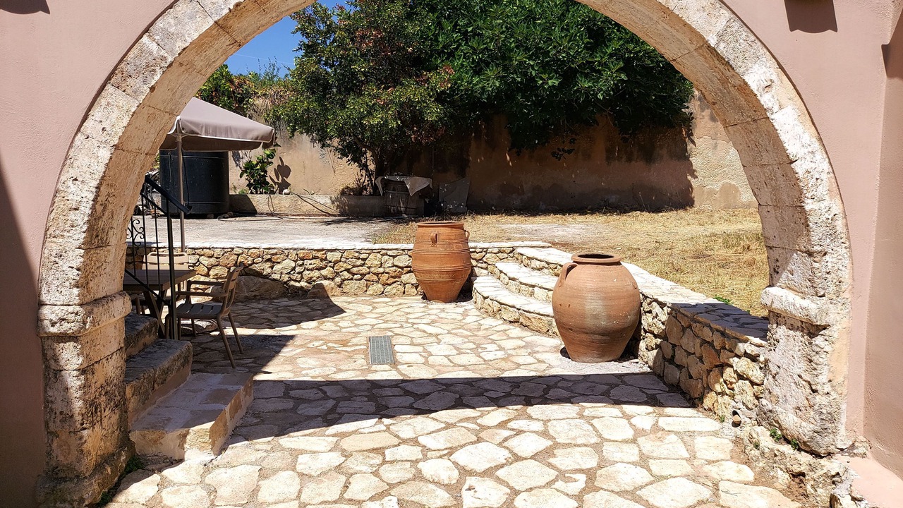 Photo of Patio Balcony in Monopari