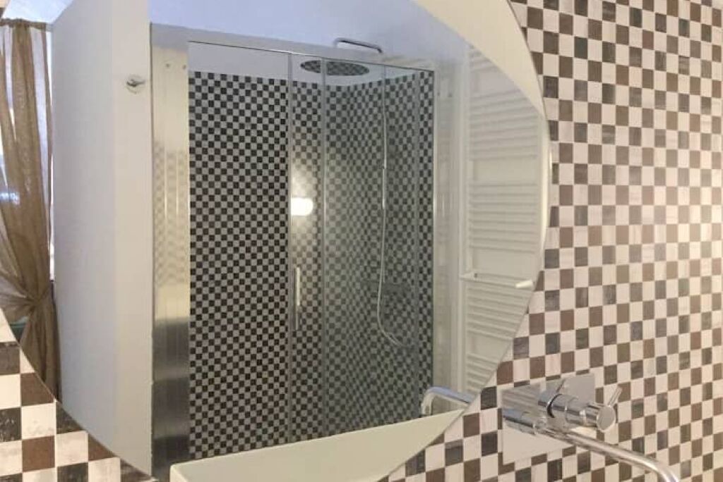 Photo of Bathroom in Kamari