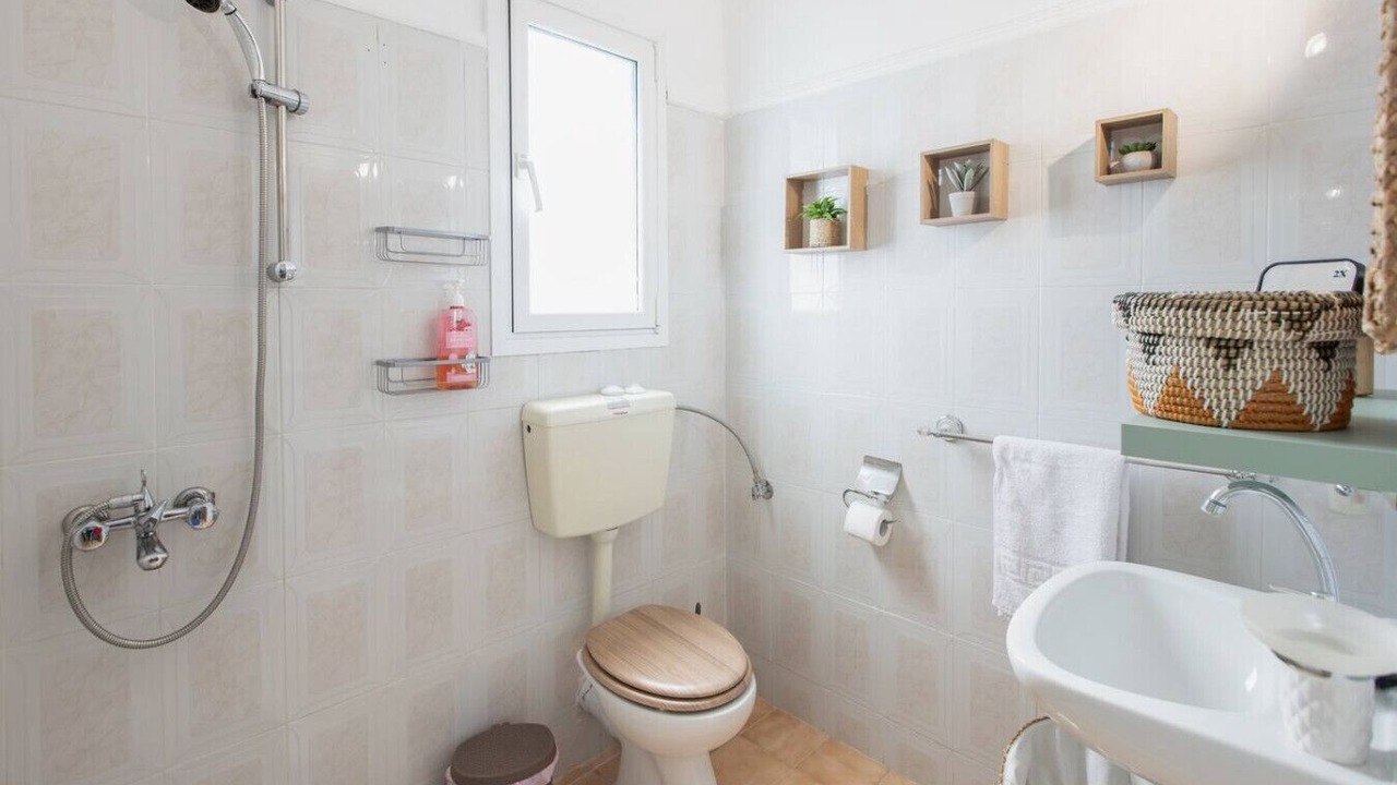 Photo of Bathroom in Polygyros