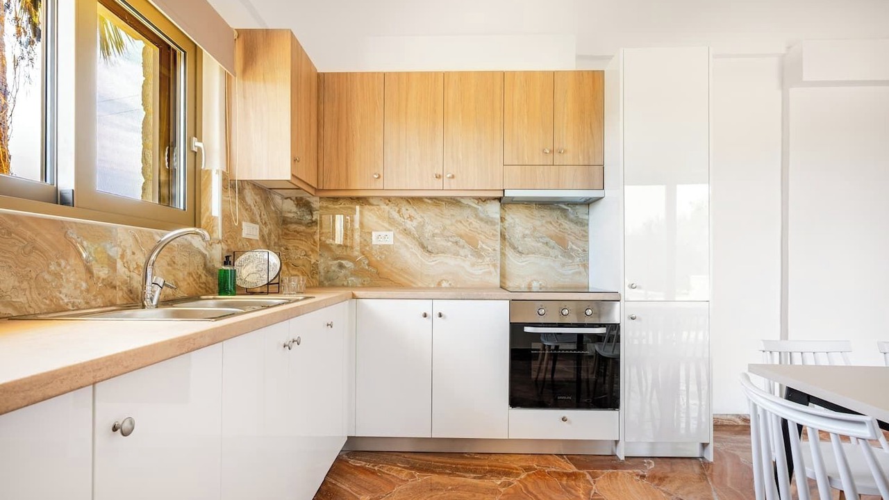 Photo of Kitchen in Kato Stalos