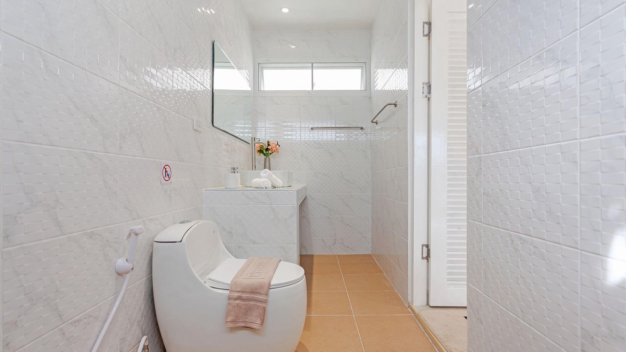 Photo of Bathroom in Si Sunthon