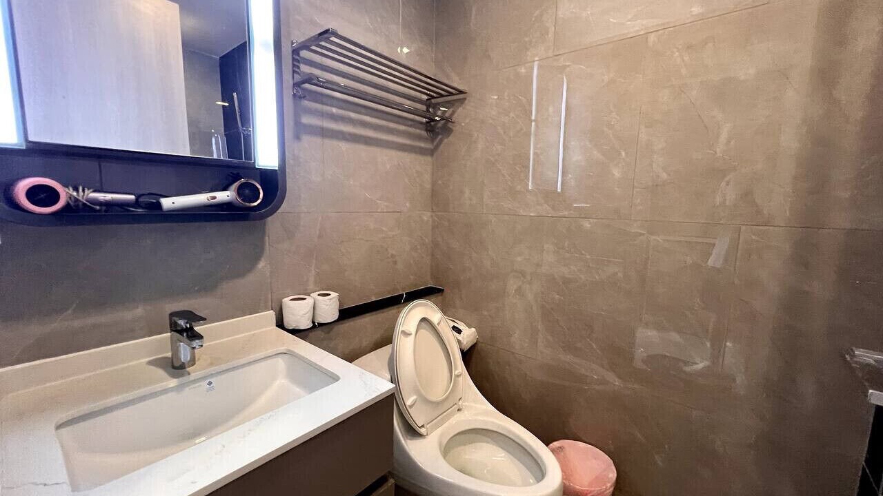 Photo of Bathroom in Rama 9