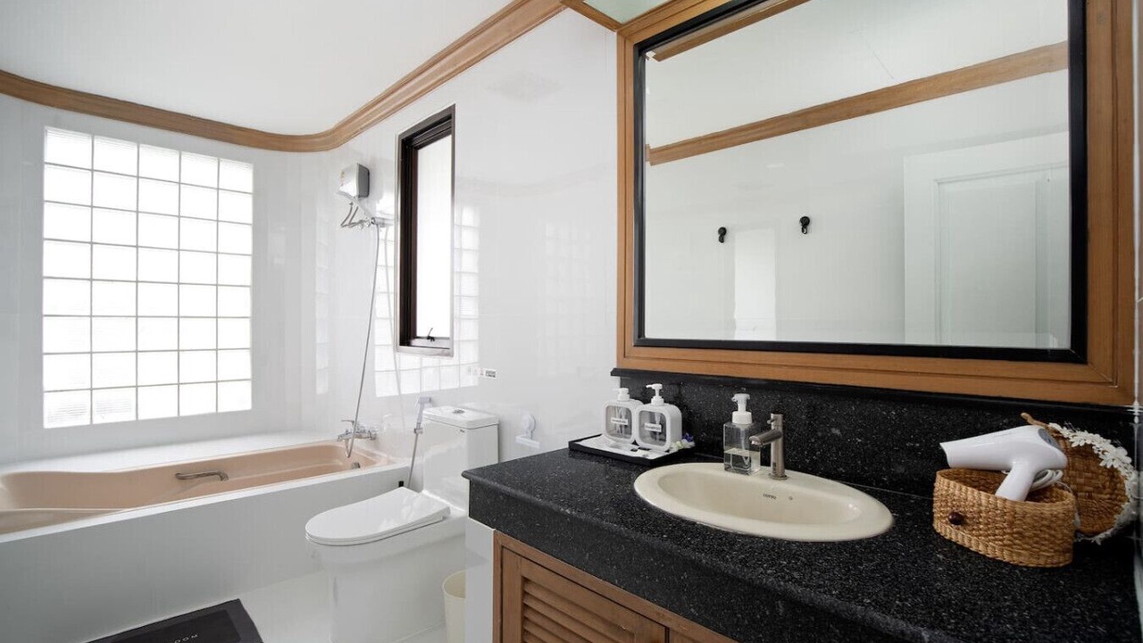 Photo of Bathroom in Ploenchit