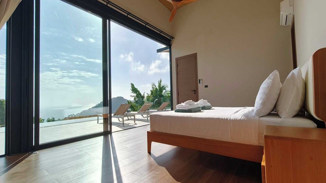 Photo of Bedroom in Mae Nam
