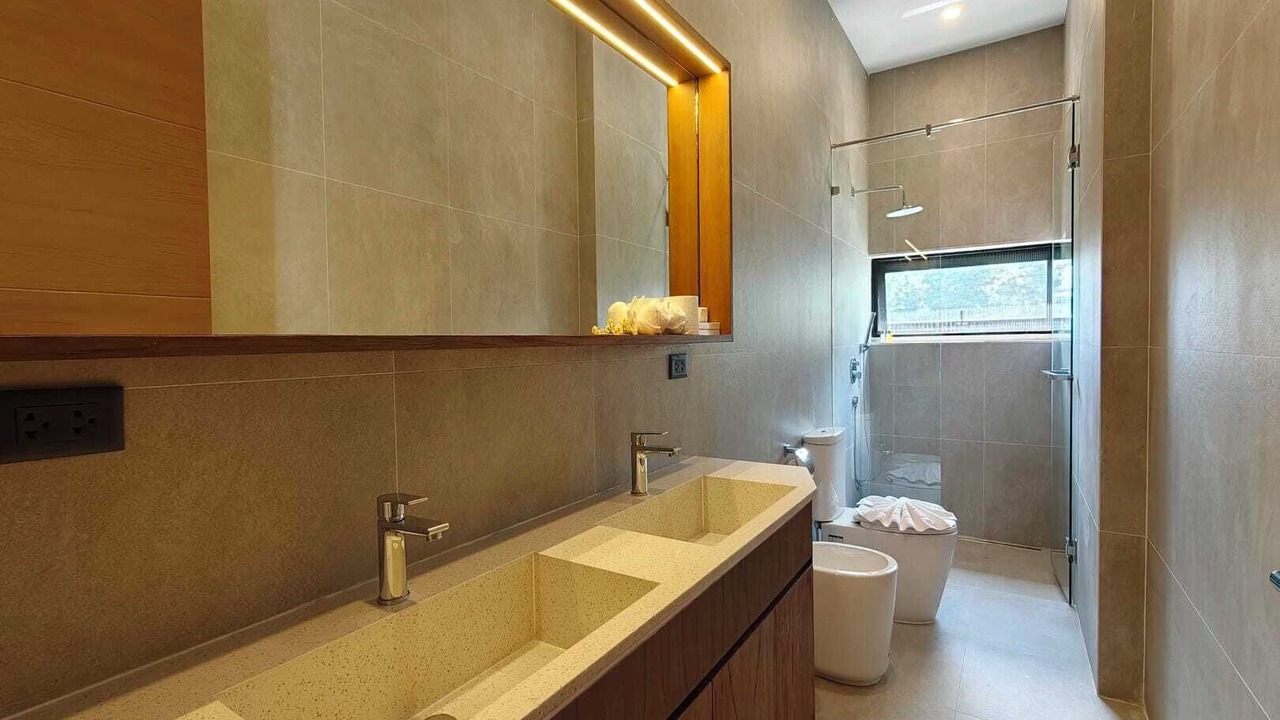 Photo of Bathroom in Mae Nam