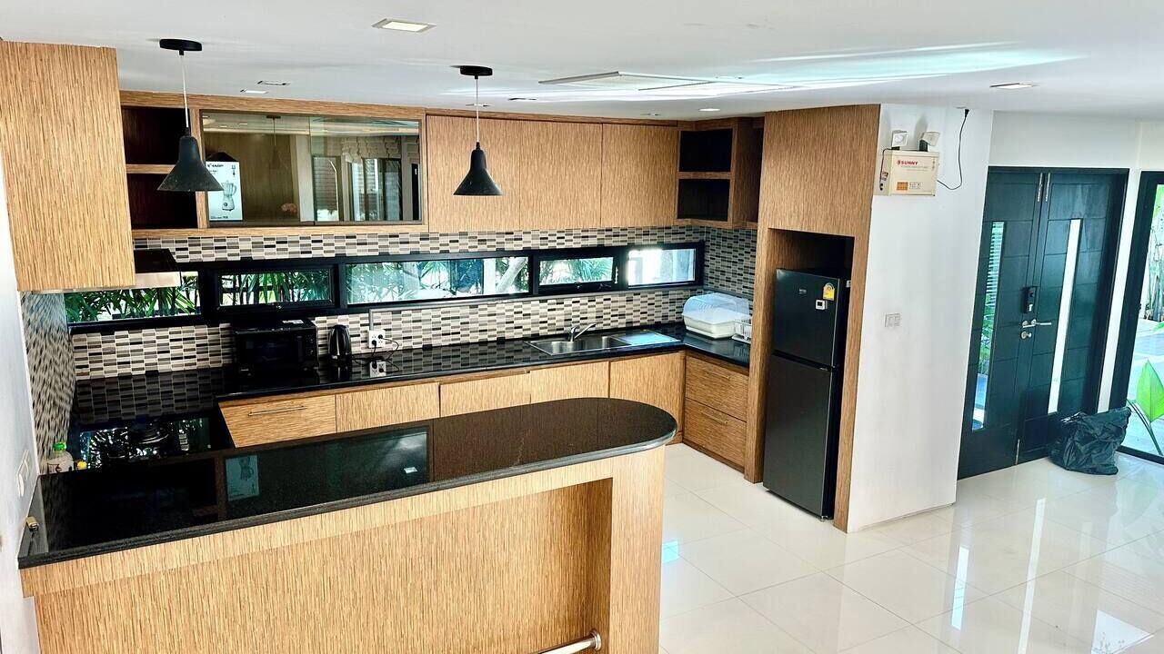Photo of Kitchen in Koh Kaew