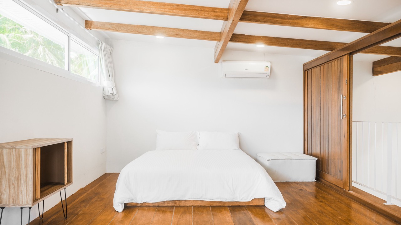 Photo of Bedroom in Srithanu