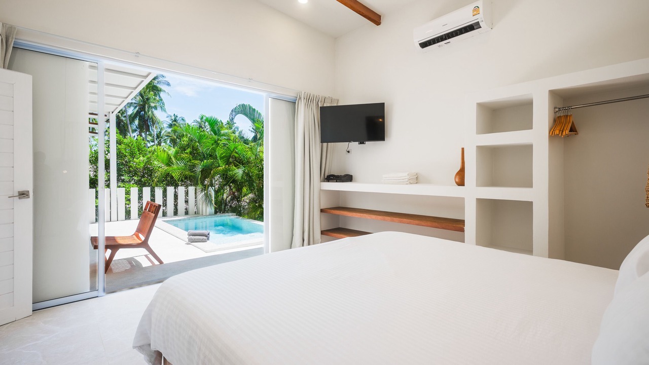 Photo of Bedroom in Srithanu