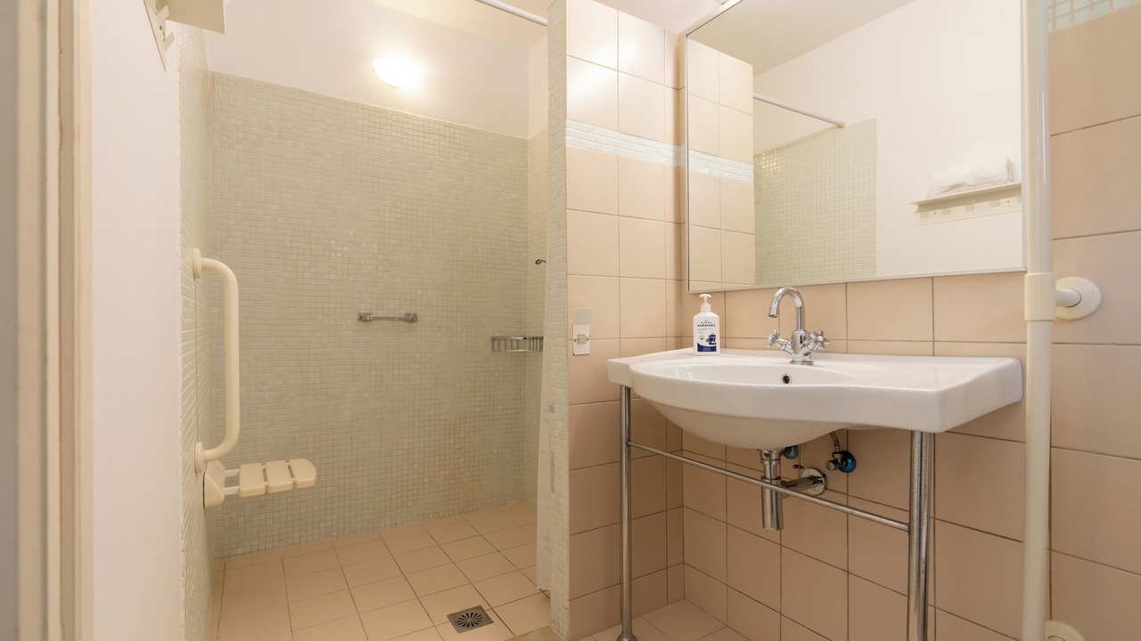 Photo of Bathroom in Armenoi