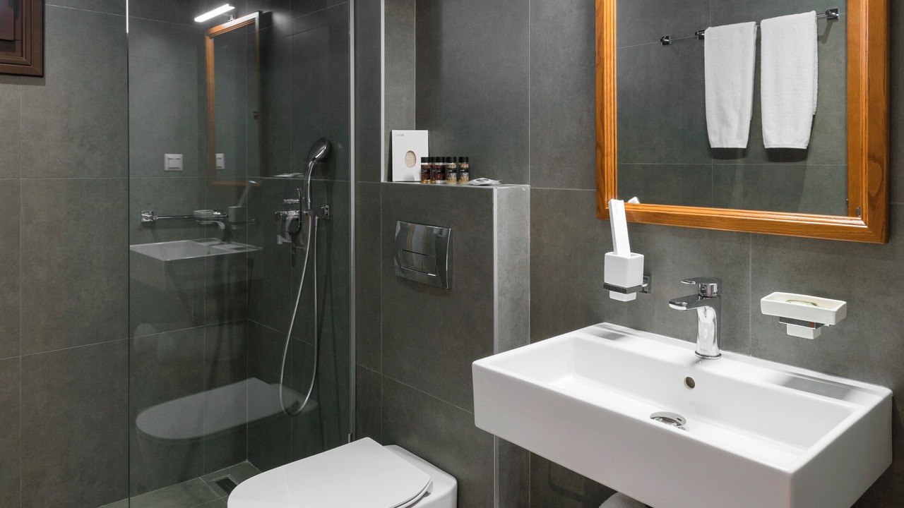 Photo of Bathroom in Ierissos
