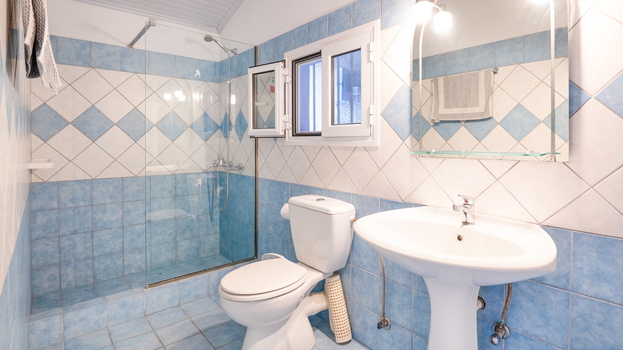 Photo of Bedroom in Petaleia