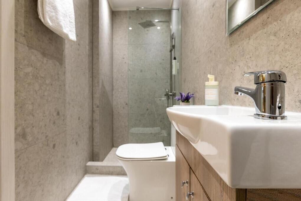 Photo of Bathroom in Ladadika