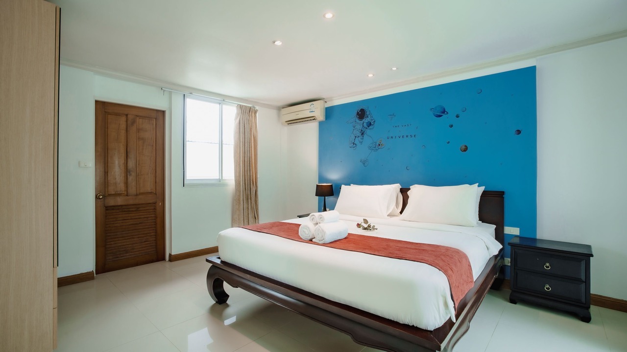Photo of Bedroom in Koh Kaew