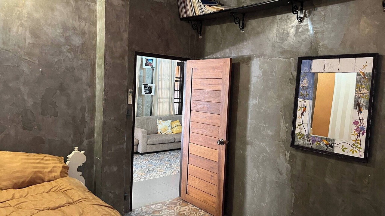Photo of Bedroom in Saraphi