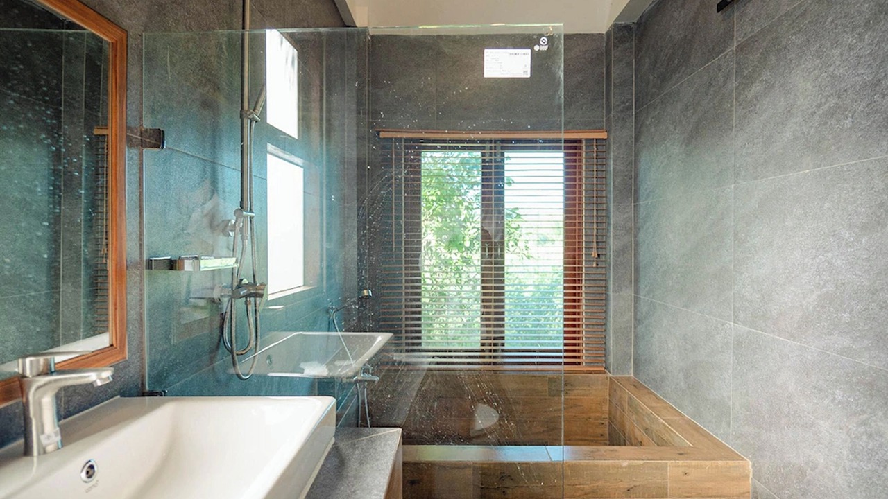 Photo of Bathroom in Khaem Son