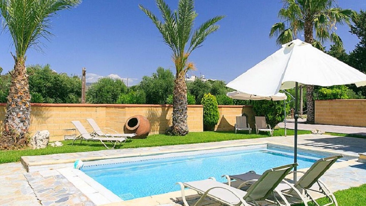 Photo of Outdoor in Polis