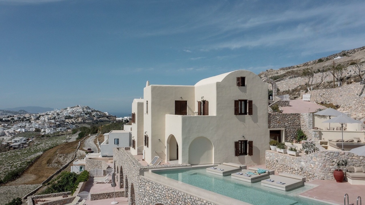 Photo of Others in Santorini