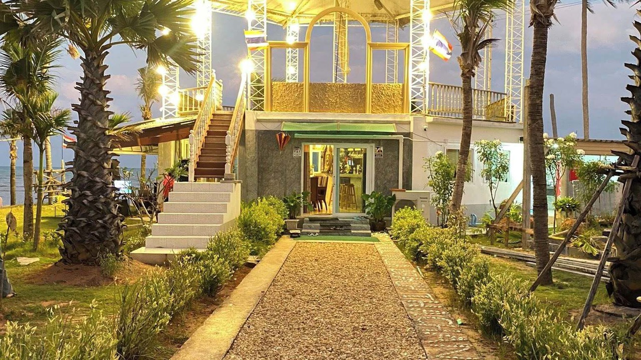 Photo of Outdoor in Tha Chana
