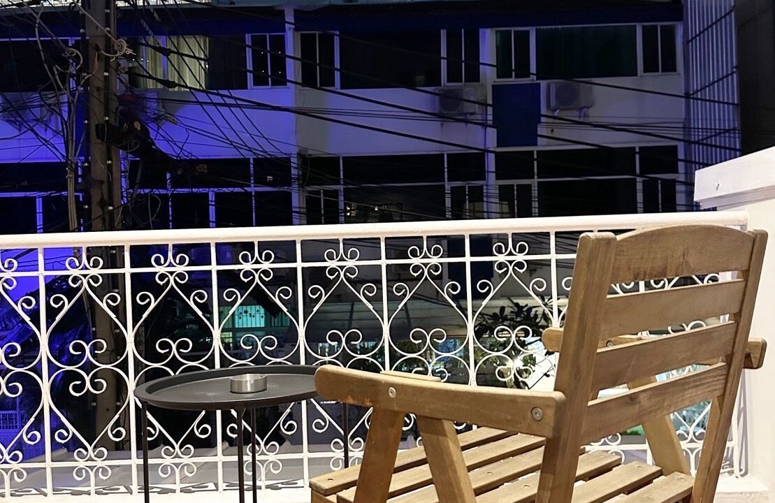 Photo of Outdoor in Khlong Toei Nuea