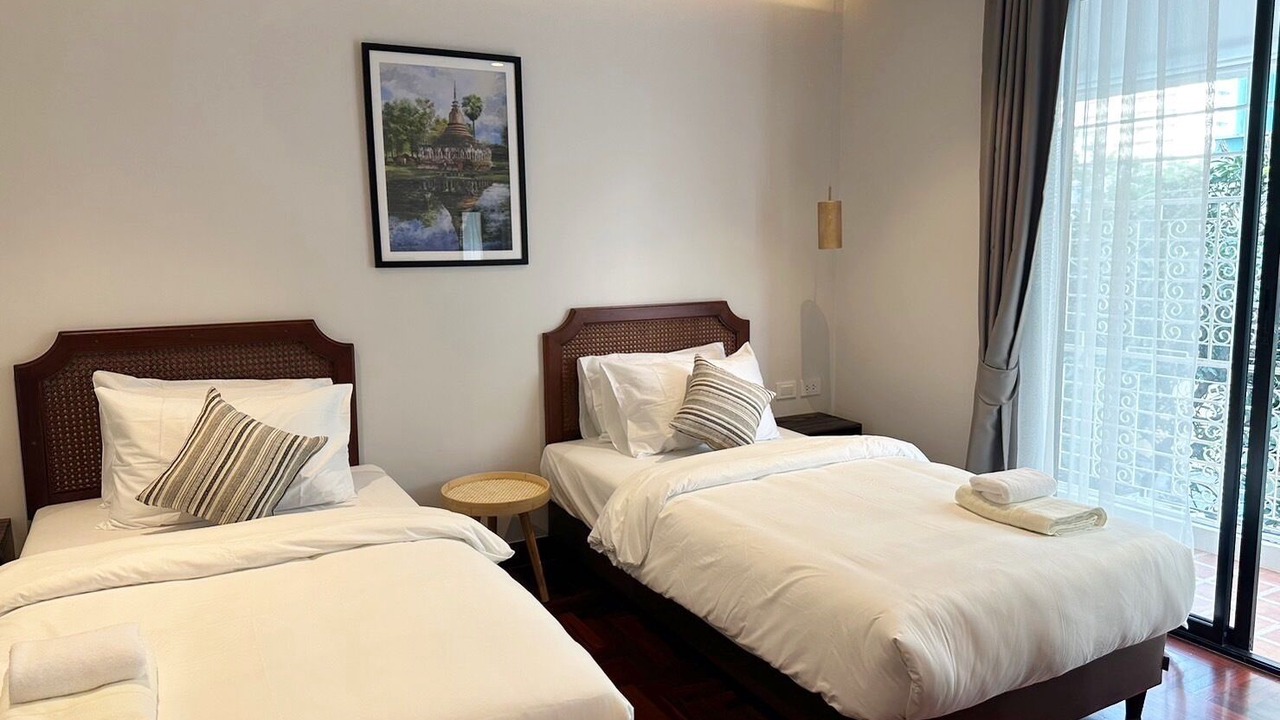 Photo of Bedroom in Khlong Toei Nuea