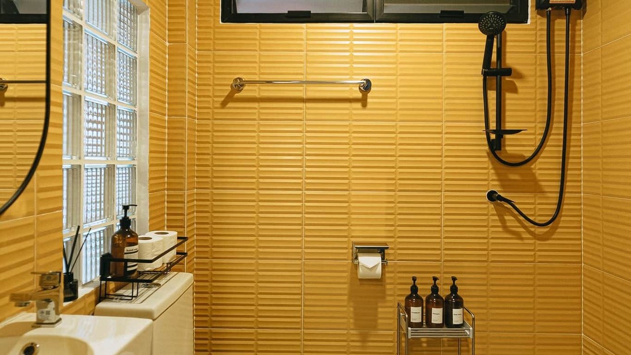 Photo of Bathroom in Ekkamai