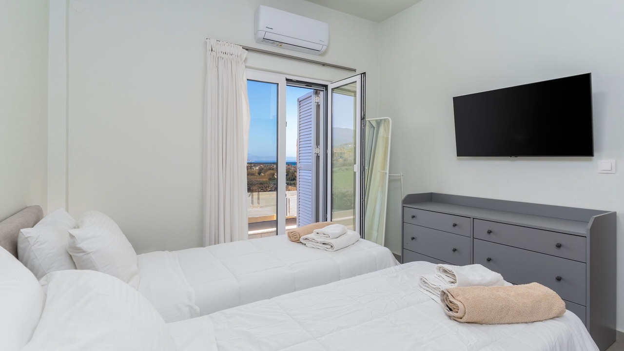 Photo of Bedroom in Adelianos Kampos
