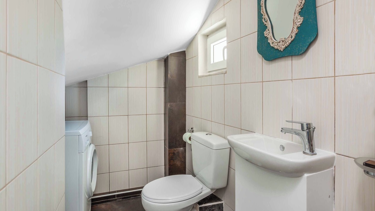 Photo of Bathroom in Pallini