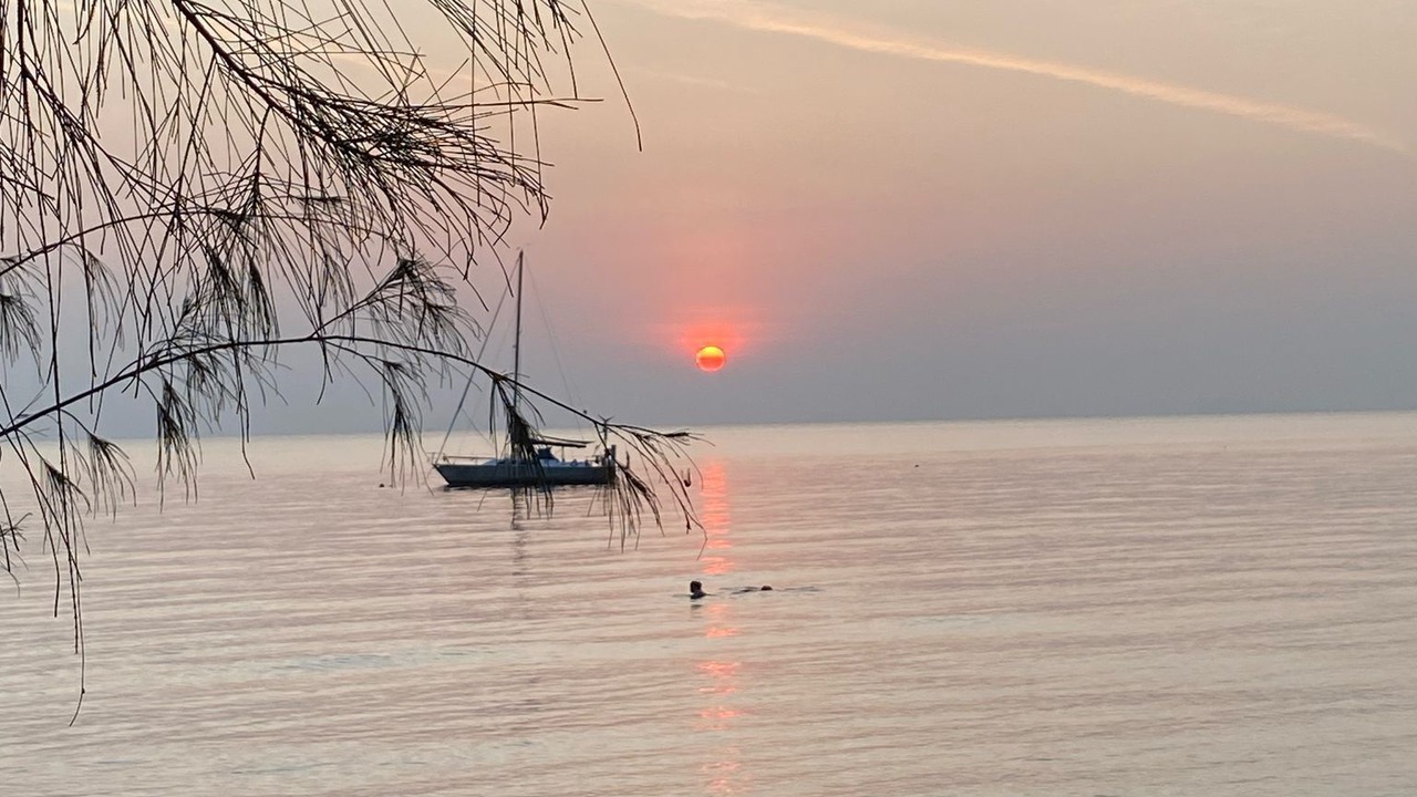 Photo of Others in Lipa Noi