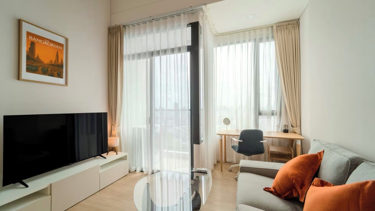 Photo of Livingroom in Huai Khwang